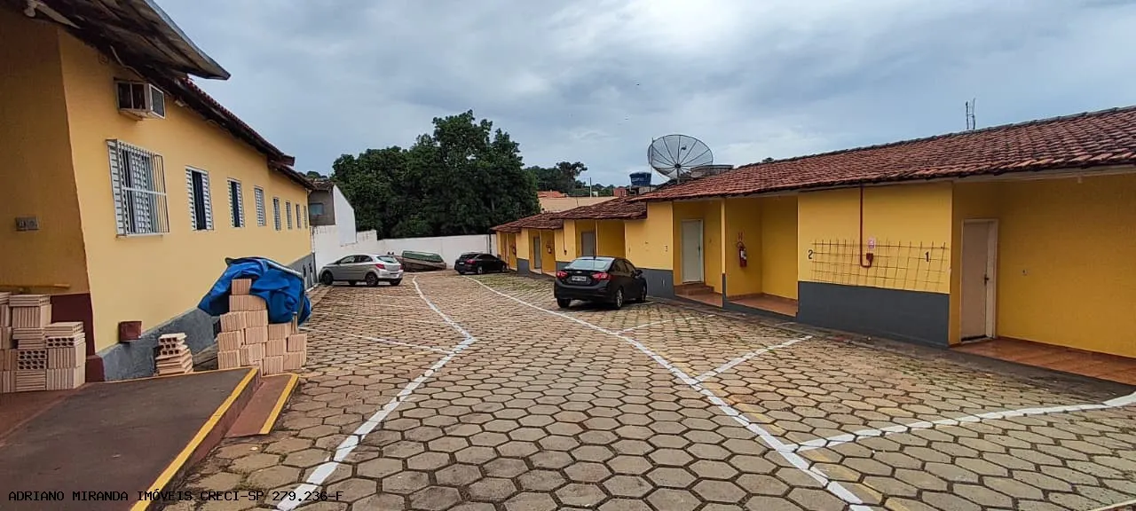 Comercial à venda de 2.004 m² em Piraju, SP, Brasil