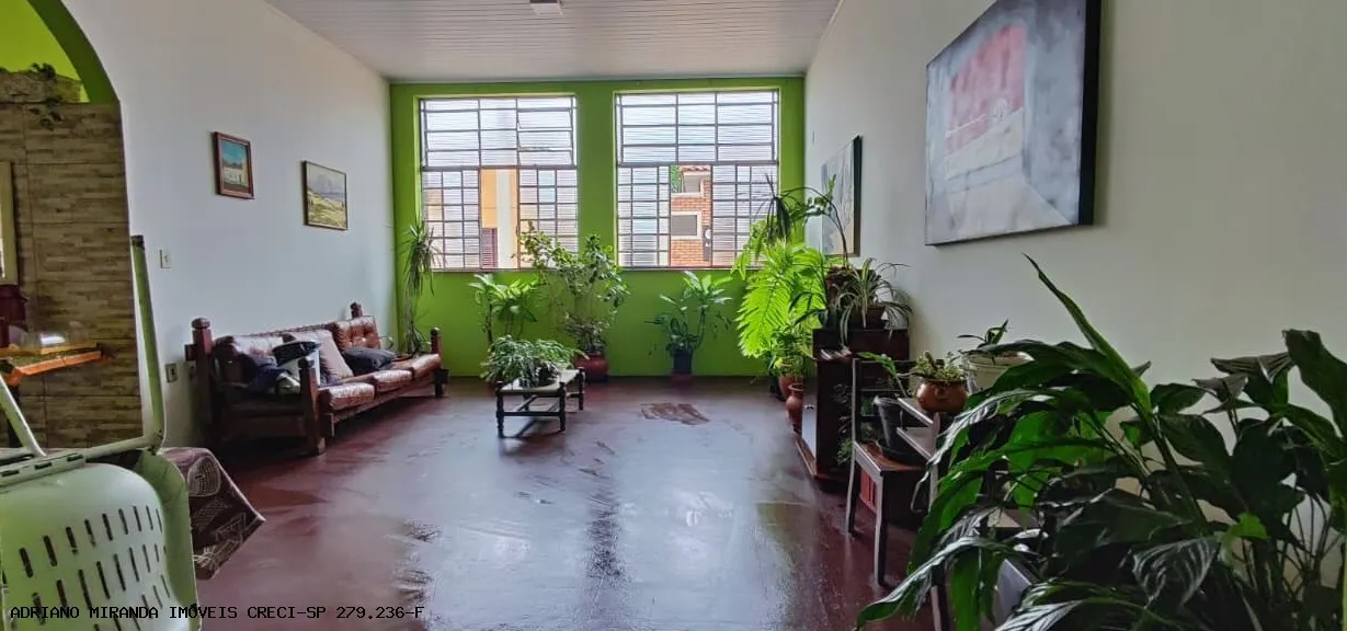 Comercial à venda de 2.004 m² em Piraju, SP, Brasil
