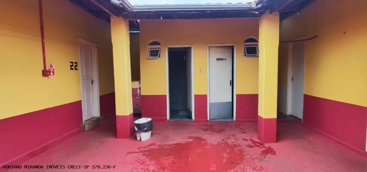 Comercial à venda de 2.004 m² em Piraju, SP, Brasil