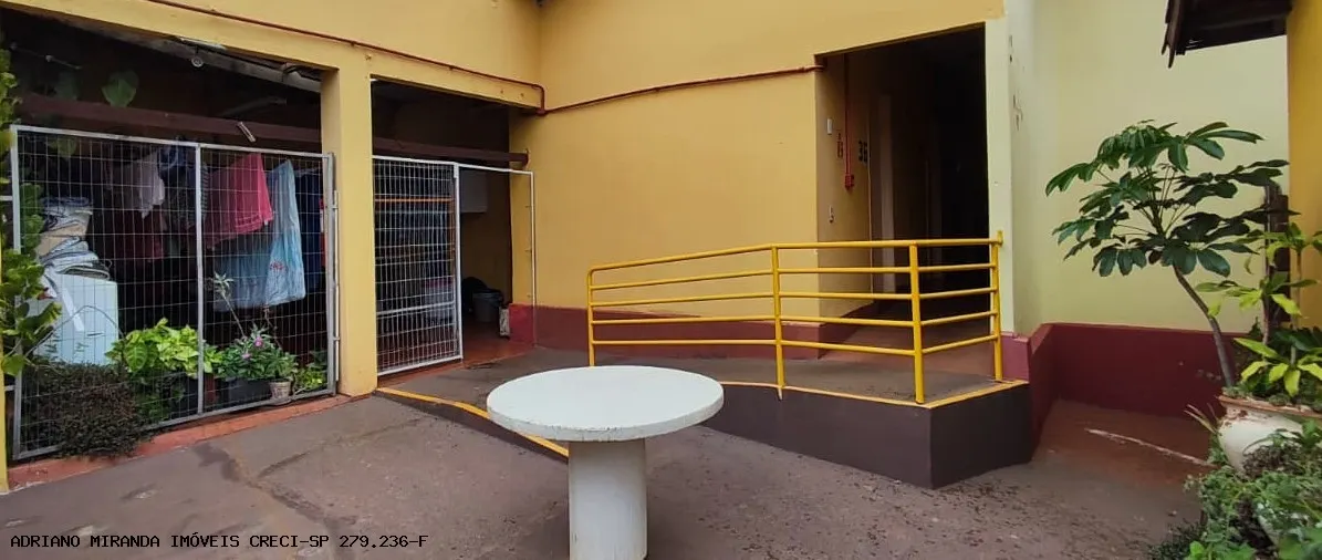 Comercial à venda de 2.004 m² em Piraju, SP, Brasil
