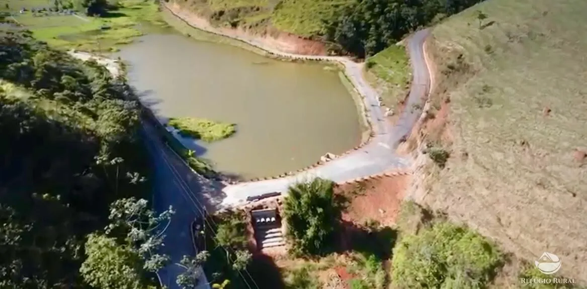 Terreno à venda de 2 ha em São José dos Campos, SP, Brasil