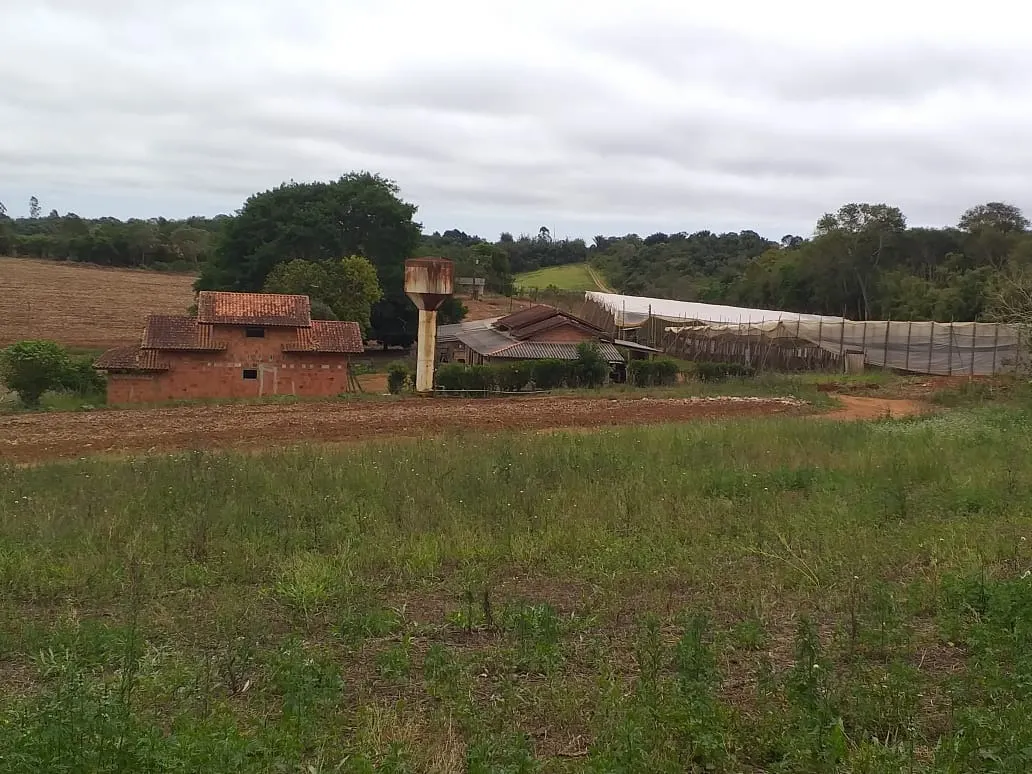 Small farm for sale of 31 acres in São Miguel Arcanjo, SP, Brazil
