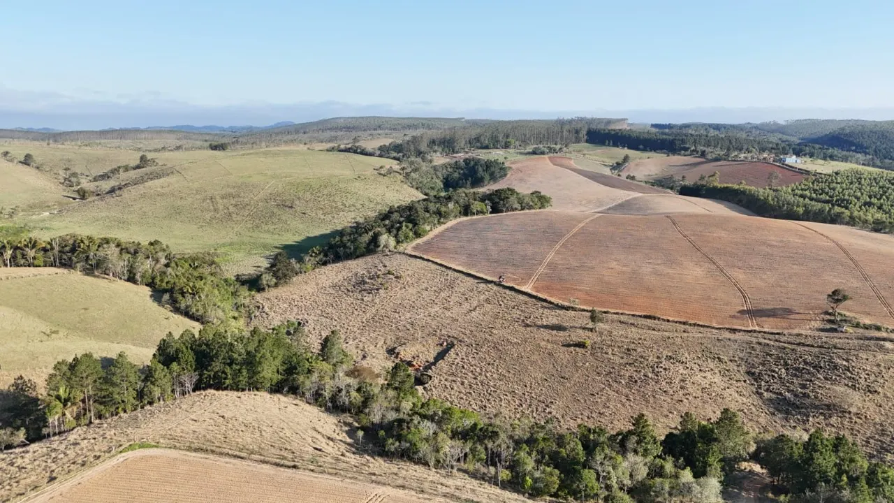 Fazenda à venda de 121 ha em São Miguel Arcanjo, SP, Brasil