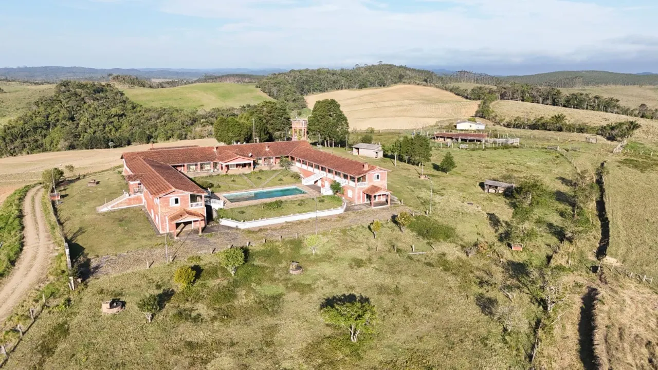 Fazenda à venda de 121 ha em São Miguel Arcanjo, SP, Brasil