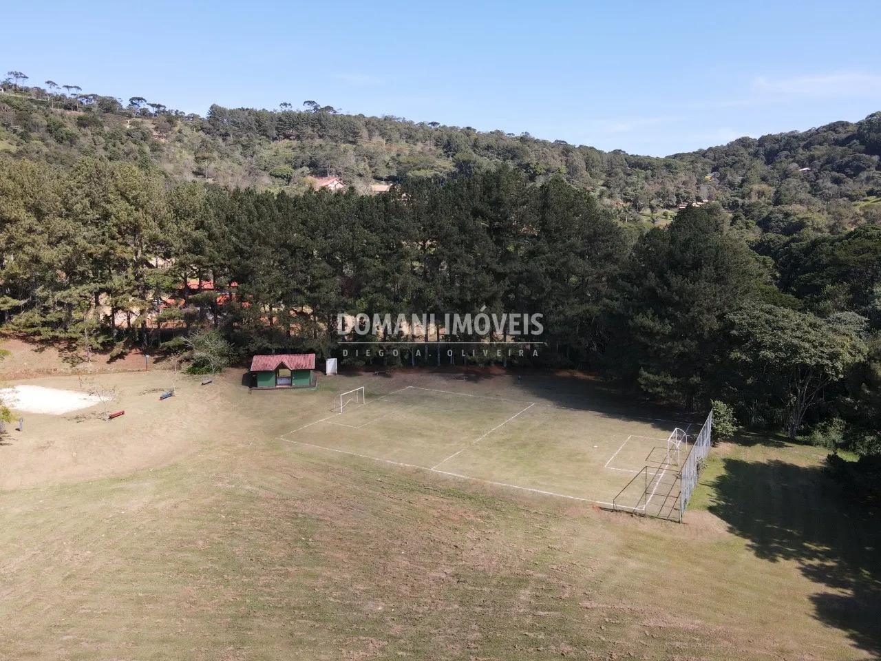 Terreno à venda de 5.000 m² em Santo Antônio do Pinhal, SP, Brasil