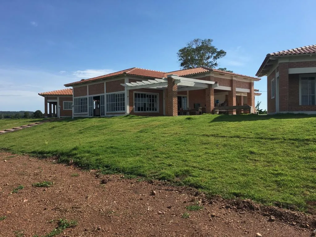 Fazenda à venda de 7.802 ha em Araguaiana, MT, Brasil