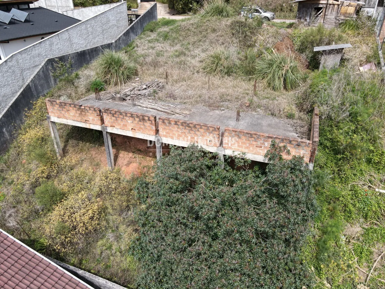Terreno à venda de 555 m² em Campos do Jordão, SP, Brasil