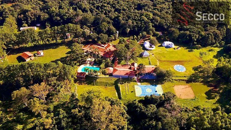 Fazenda à venda de 250 ha em Botucatu, SP, Brasil