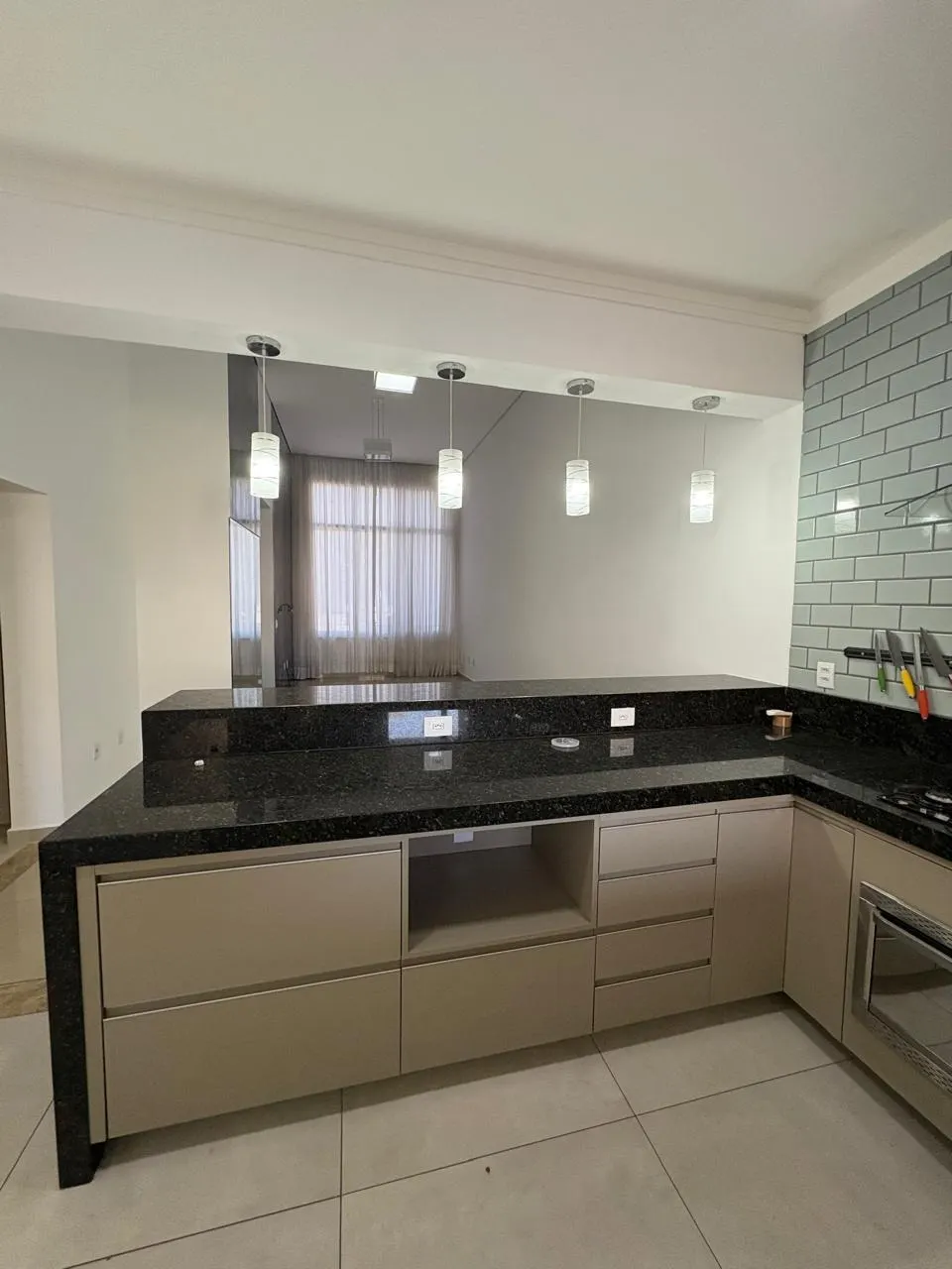 Casa à venda de 250 m² em Hortolândia, SP, Brasil