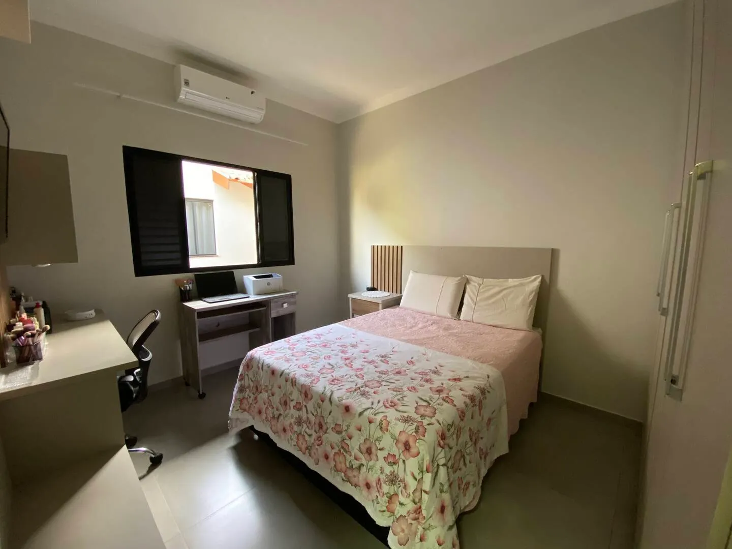 Casa à venda de 2.000 m² em Piraju, SP, Brasil