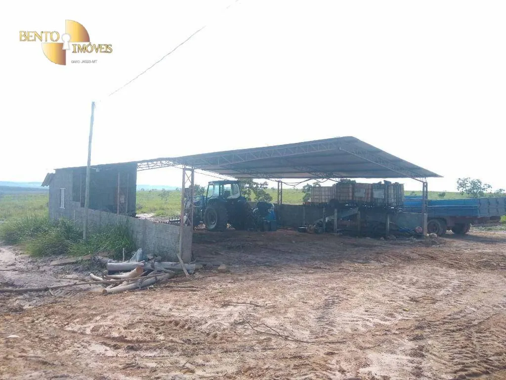 Fazenda à venda de 2.350 ha em Reserva do Cabaçal, MT, Brasil