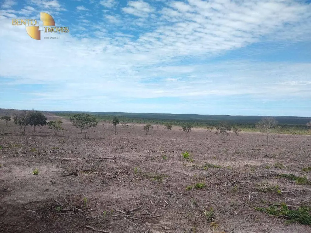Fazenda à venda de 2.350 ha em Reserva do Cabaçal, MT, Brasil