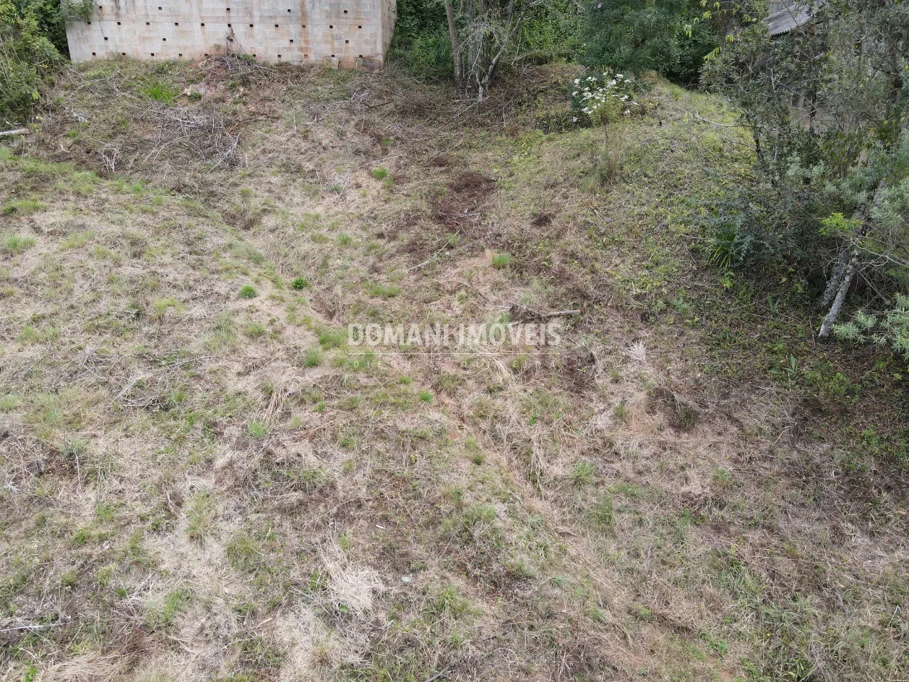 Terreno à venda de 330 m² em Campos do Jordão, SP, Brasil