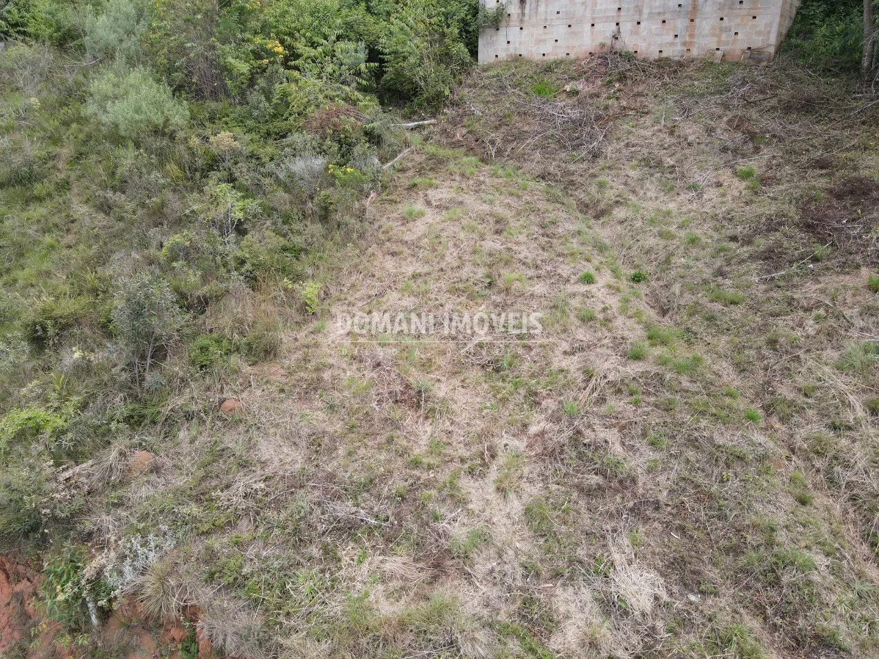 Terreno à venda de 330 m² em Campos do Jordão, SP, Brasil