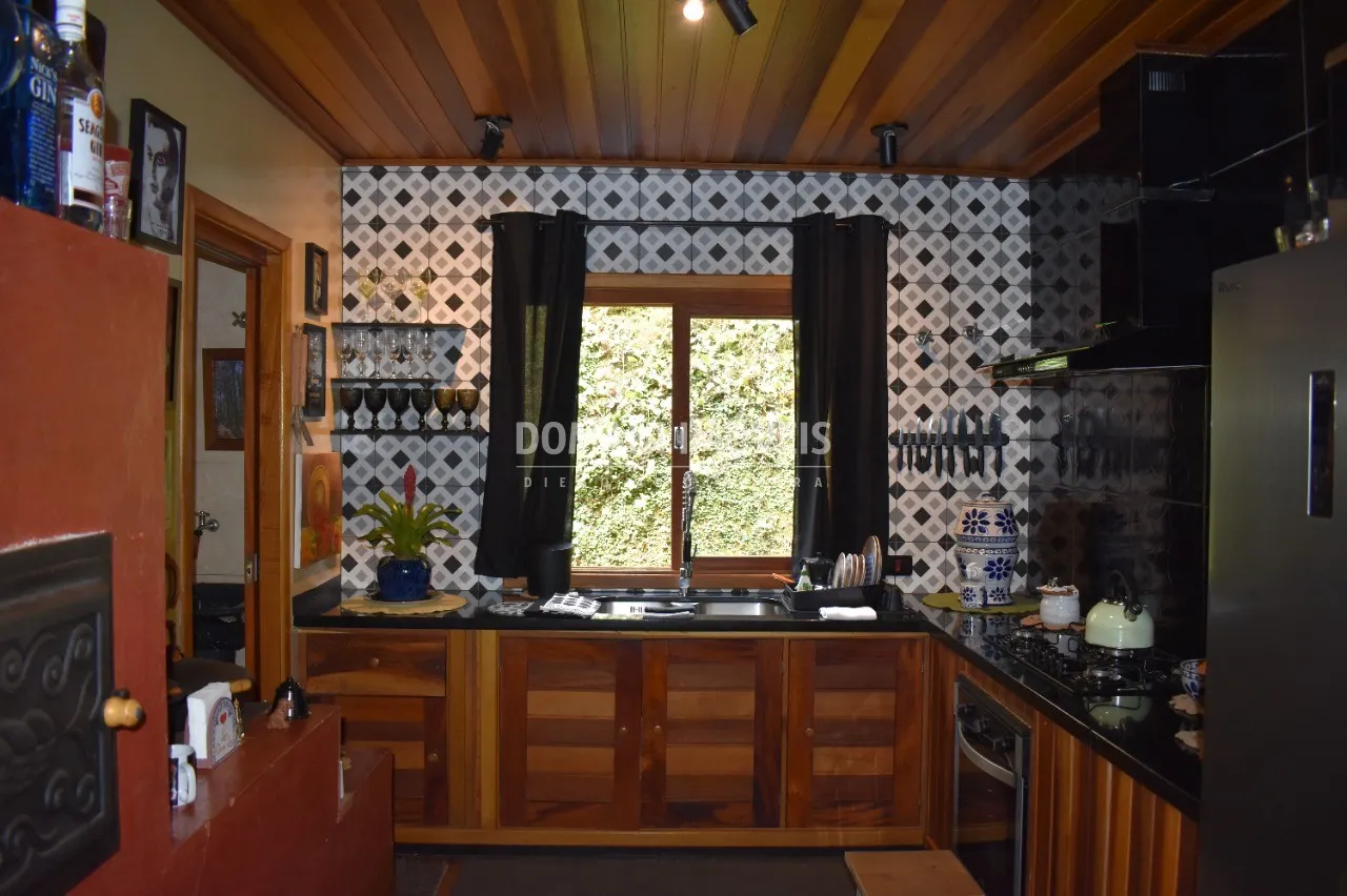 House for sale of 1,280 m² in Campos do Jordão, SP, Brazil