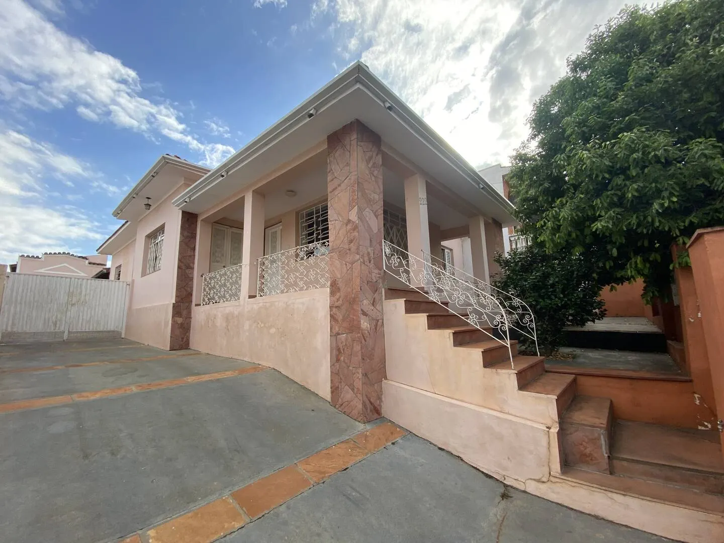 House for sale of 575 m² in Piraju, SP, Brazil