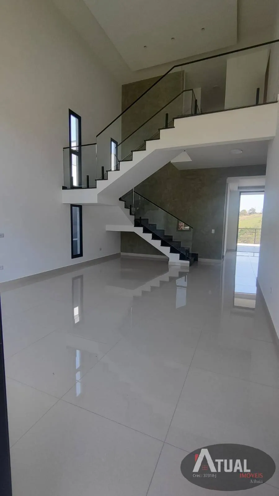 Casa à venda de 360 m² em Atibaia, SP, Brasil