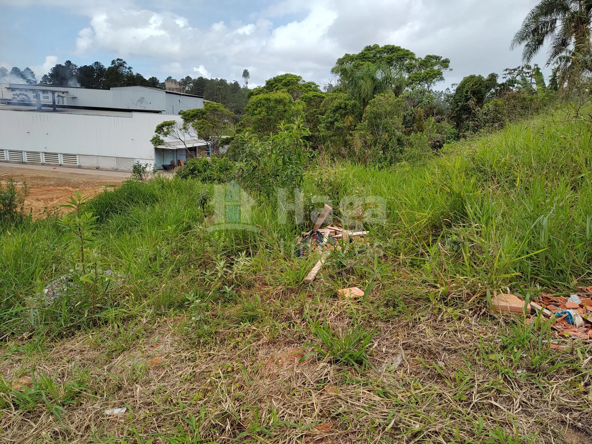 Terreno à venda de 375 m² em Brusque, SC, Brasil