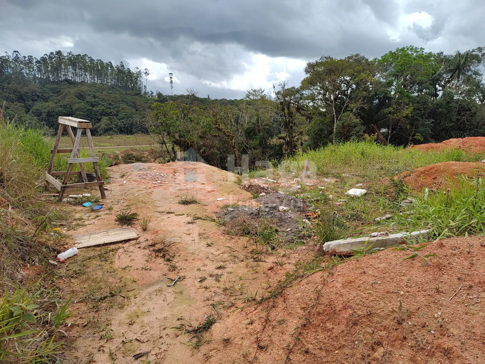 Terreno à venda de 375 m² em Brusque, SC, Brasil