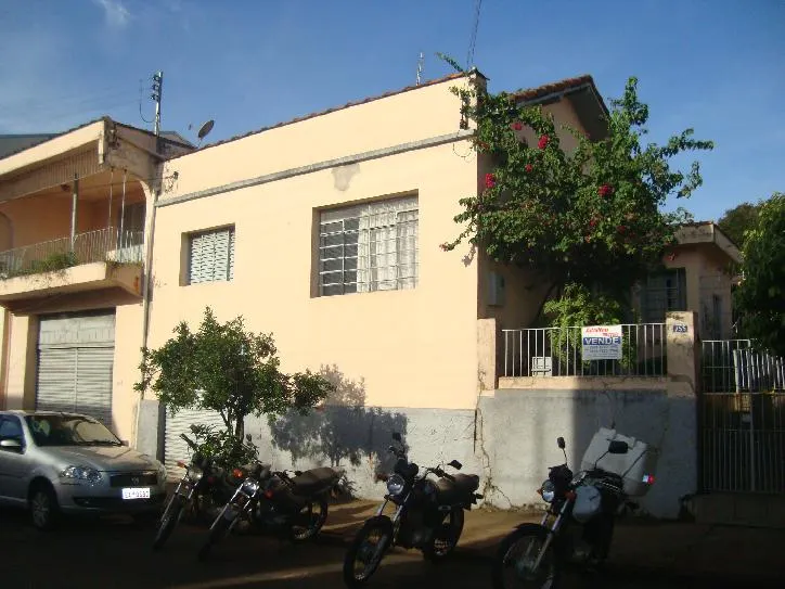 Casa à venda de 779 m² em Piraju, SP, Brasil