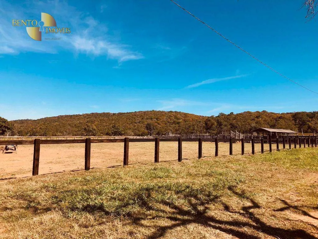Fazenda à venda de 1.613 ha em Cáceres, MT, Brasil