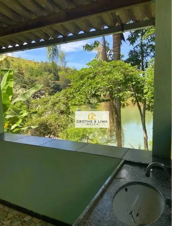 Chácara à venda de 600 m² em Santa Branca, SP, Brasil