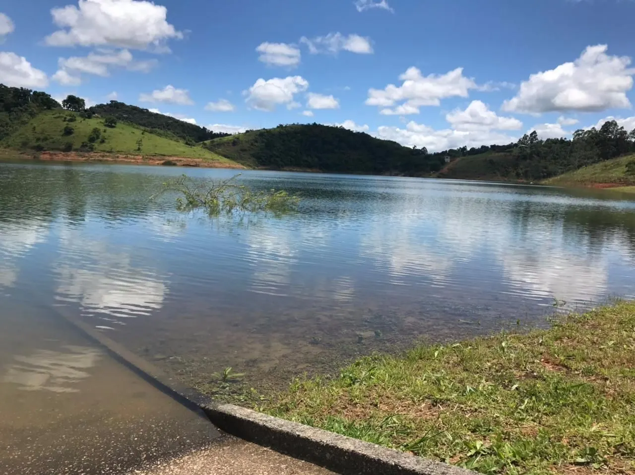 Sítio à venda de 34 ha em Santa Branca, SP, Brasil