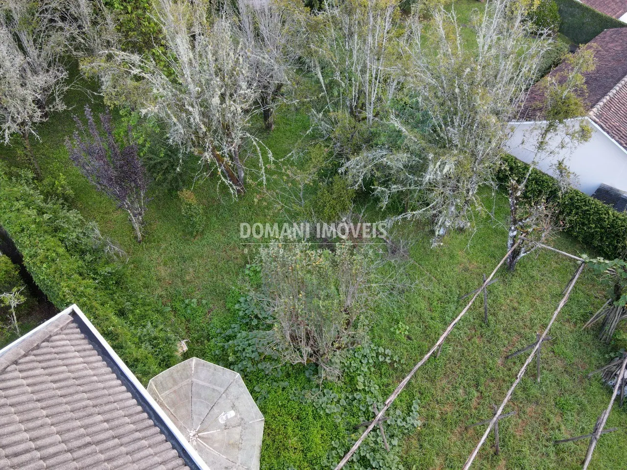 Terreno à venda de 740 m² em Campos do Jordão, SP, Brasil