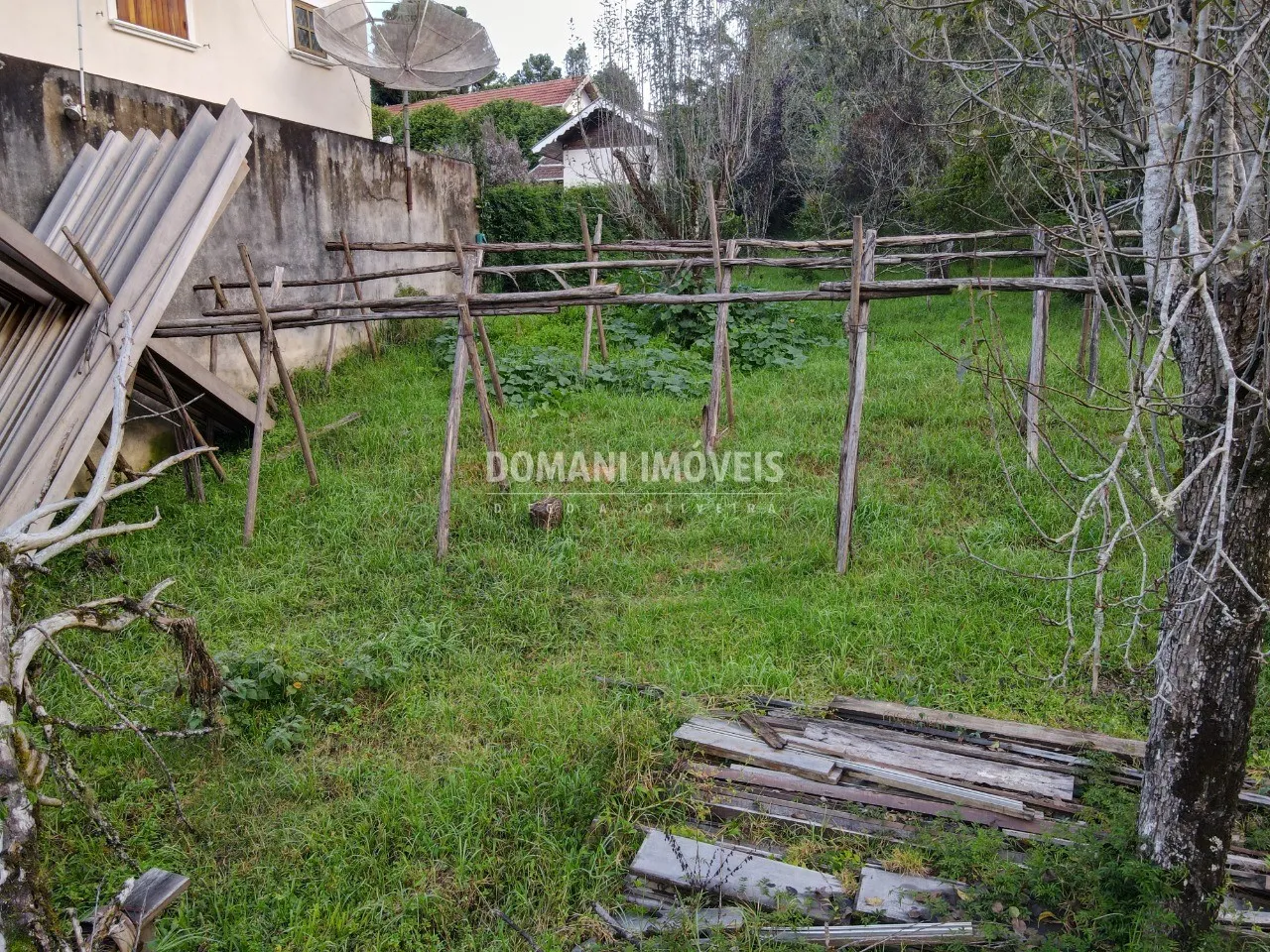 Terreno à venda de 740 m² em Campos do Jordão, SP, Brasil