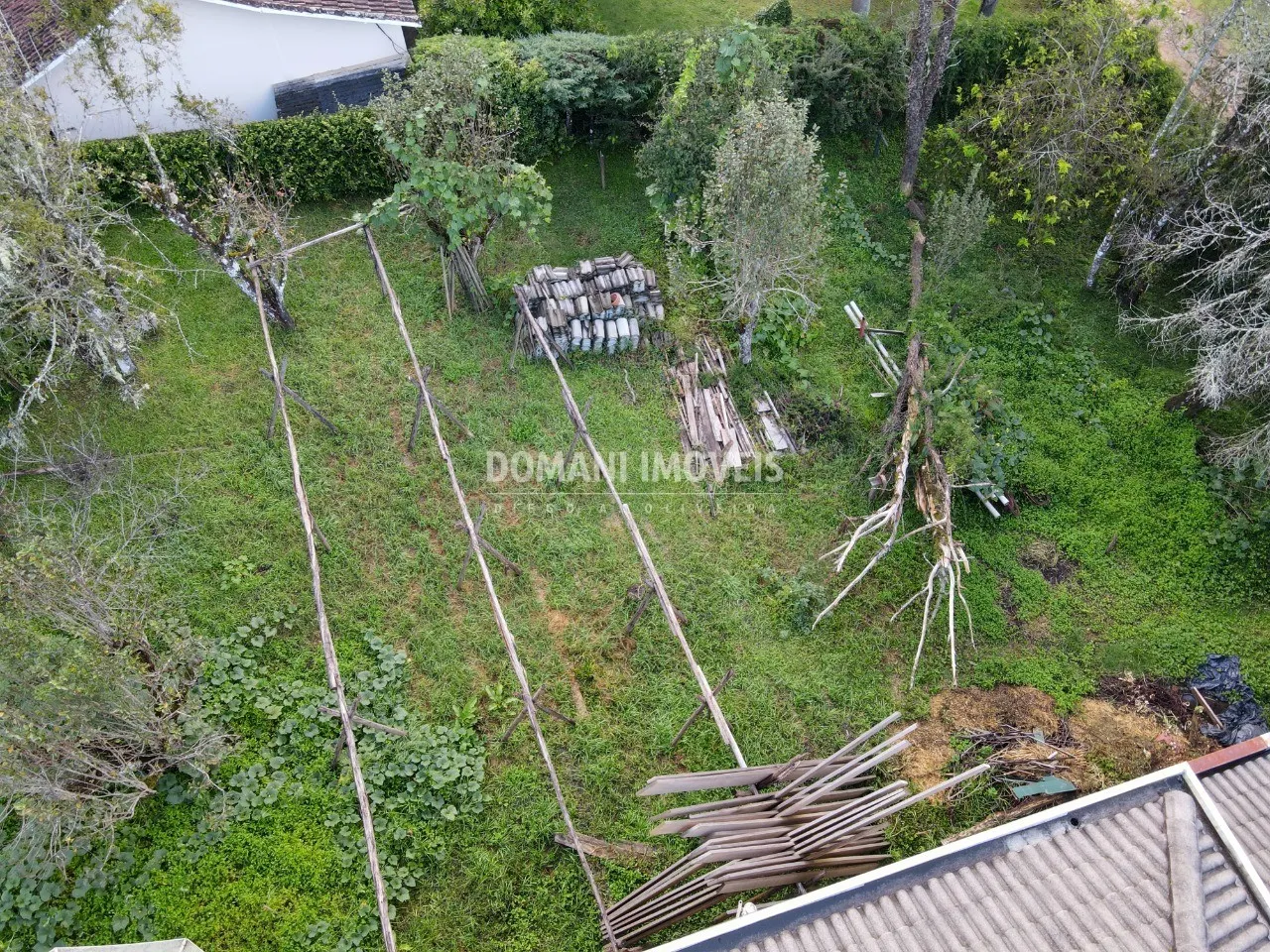 Terreno à venda de 740 m² em Campos do Jordão, SP, Brasil
