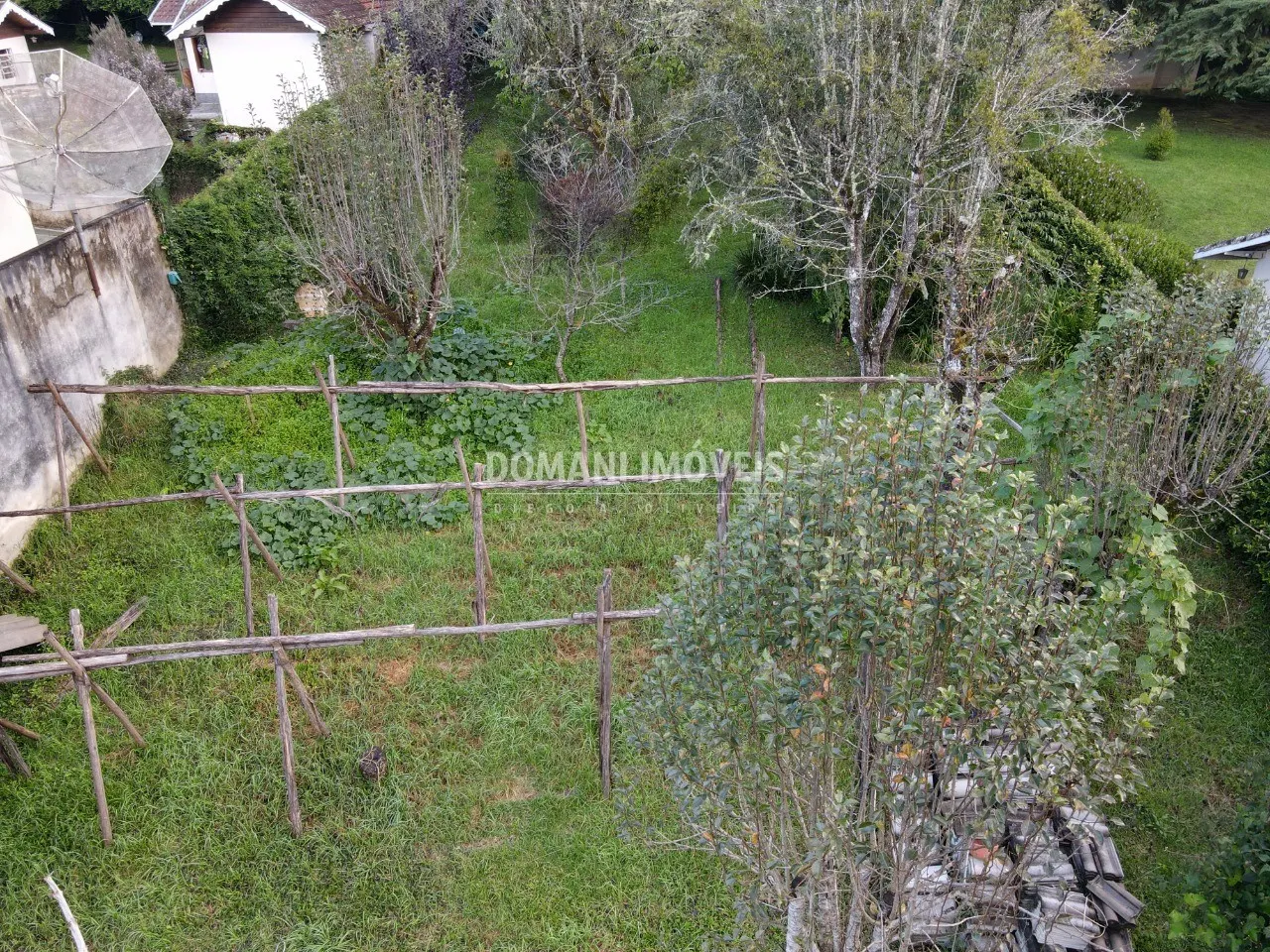 Terreno à venda de 740 m² em Campos do Jordão, SP, Brasil