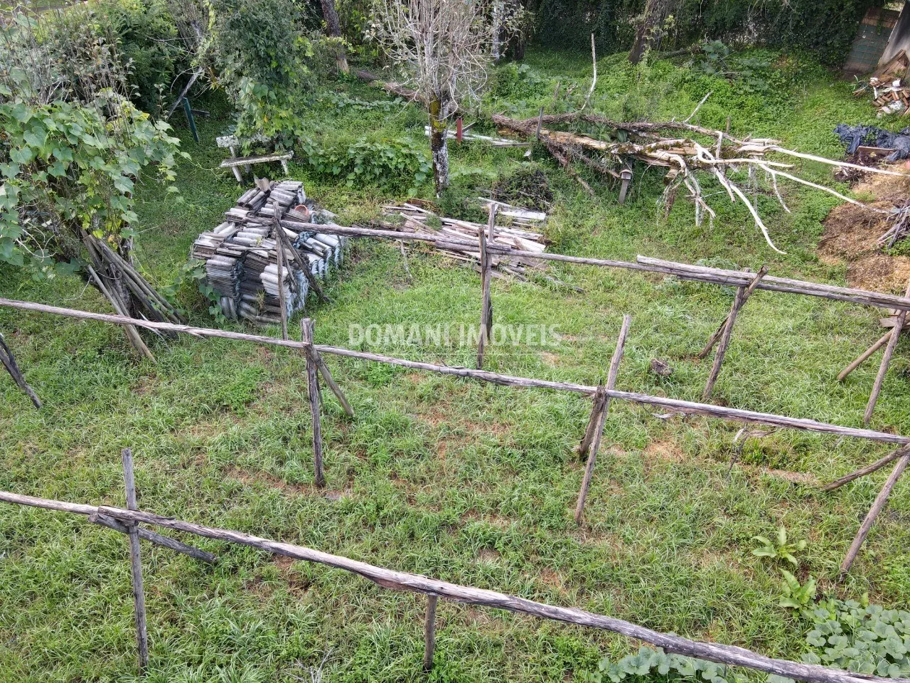 Terreno à venda de 740 m² em Campos do Jordão, SP, Brasil