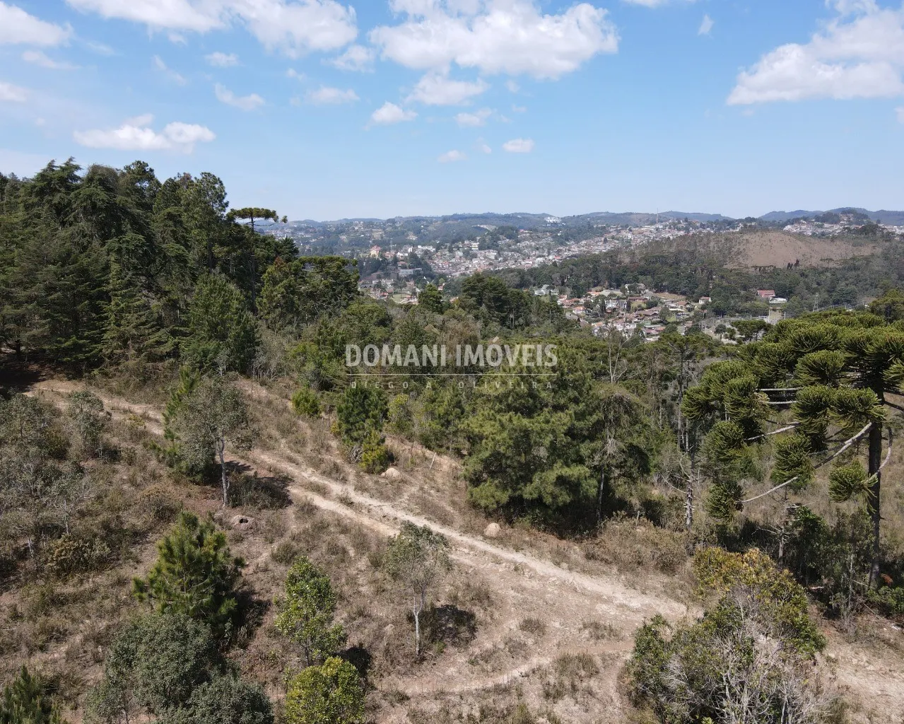 Terreno à venda de 2.850 m² em Campos do Jordão, SP, Brasil