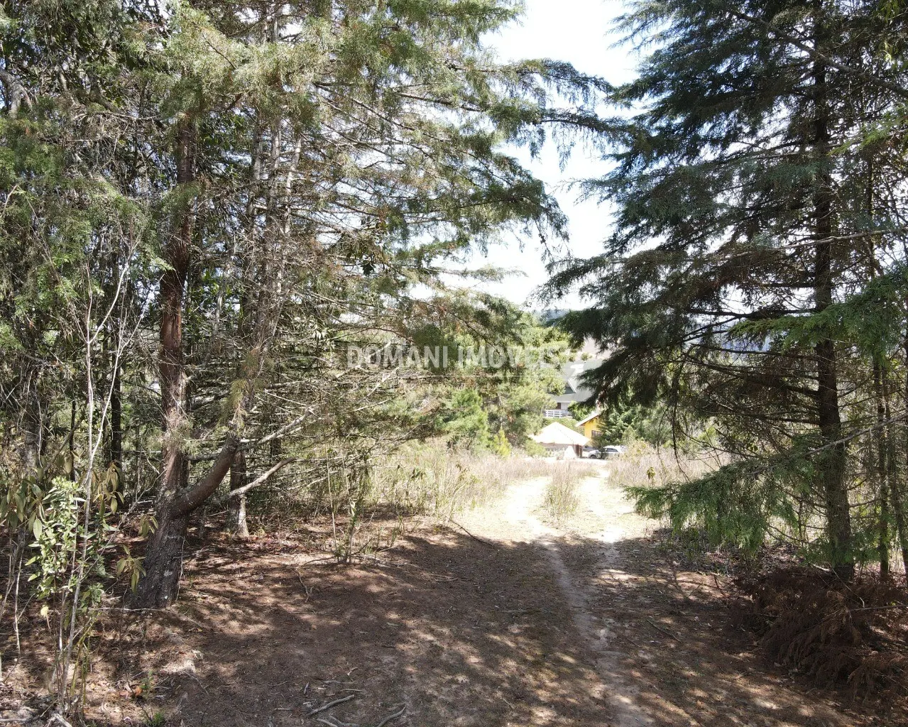 Terreno à venda de 2.850 m² em Campos do Jordão, SP, Brasil