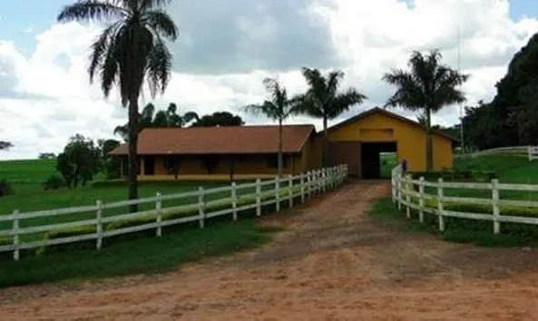 Fazenda à venda de 163 ha em Bauru, SP, Brasil