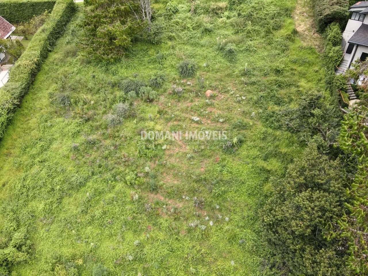 Terreno à venda de 1.070 m² em Campos do Jordão, SP, Brasil
