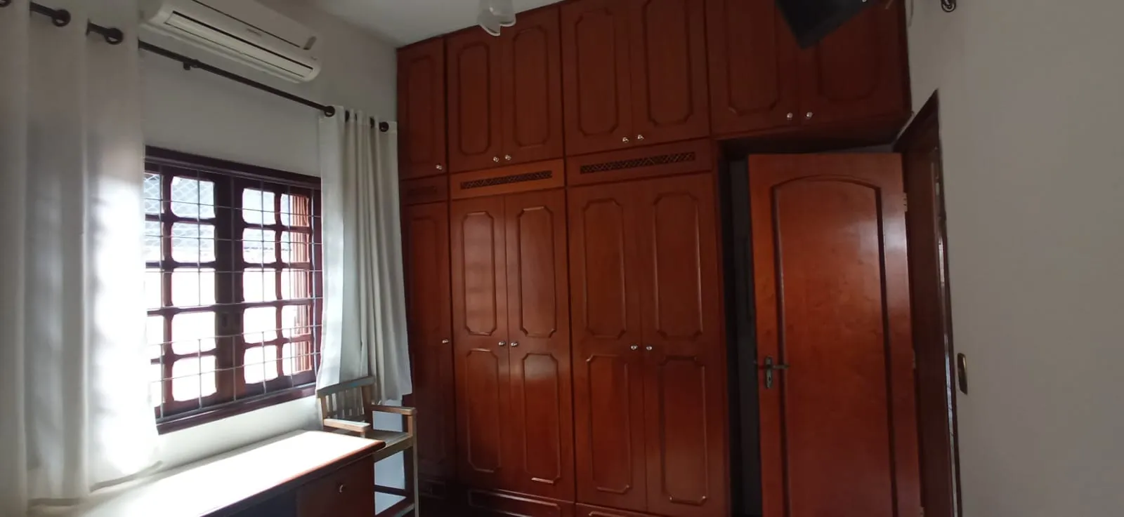 House for sale of 550 m² in São José dos Campos, SP, Brazil