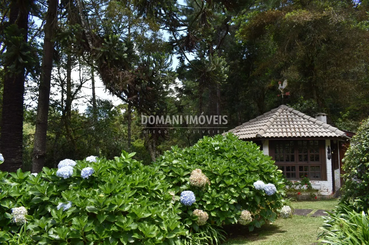Casa à venda de 1.600 m² em Campos do Jordão, SP, Brasil
