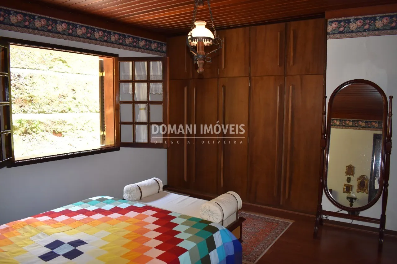 Casa à venda de 1.600 m² em Campos do Jordão, SP, Brasil