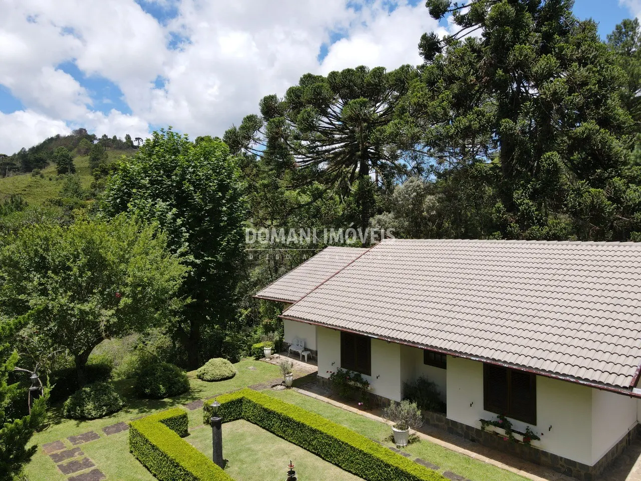 Casa à venda de 1.600 m² em Campos do Jordão, SP, Brasil