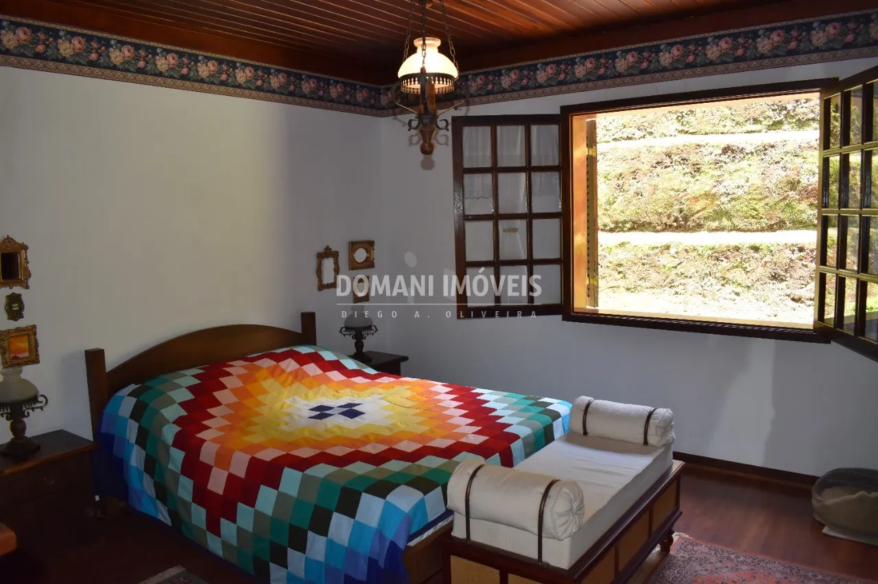Casa à venda de 1.600 m² em Campos do Jordão, SP, Brasil