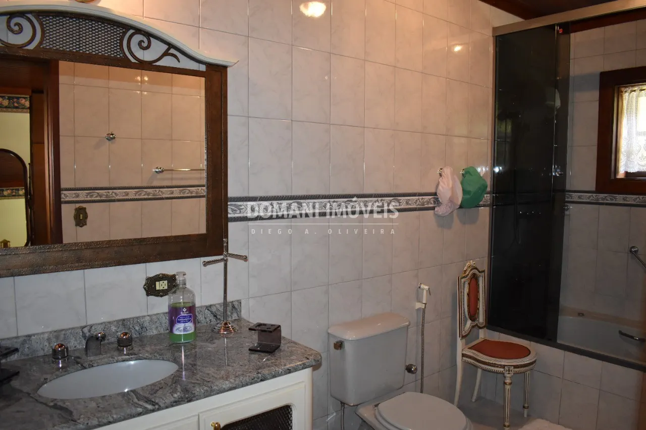 Casa à venda de 1.600 m² em Campos do Jordão, SP, Brasil