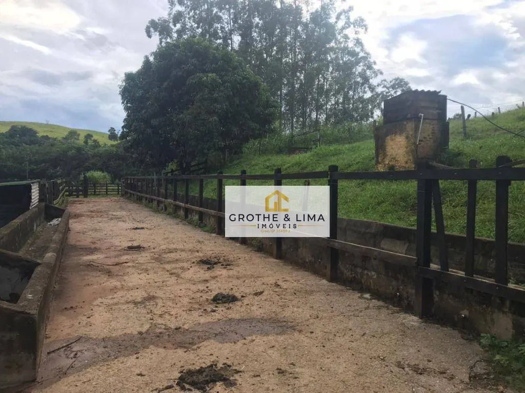Farm for sale of 568 acres in Lorena, SP, Brazil