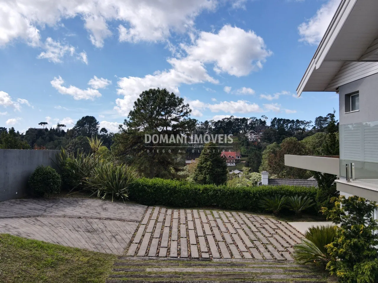 Casa à venda de 1.050 m² em Campos do Jordão, SP, Brasil