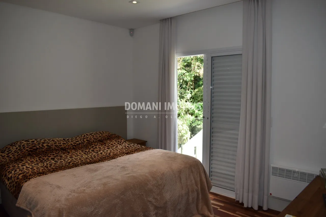 Casa à venda de 1.050 m² em Campos do Jordão, SP, Brasil
