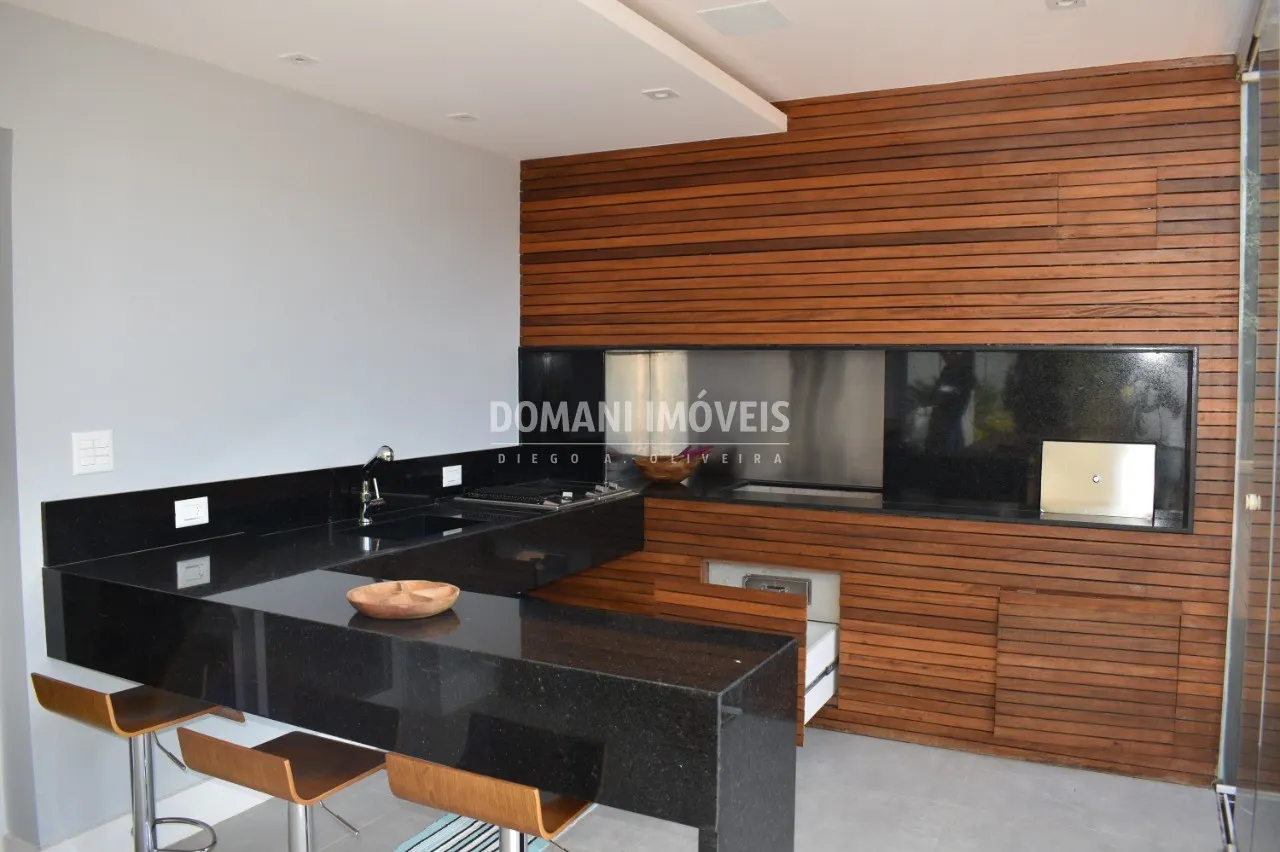 Casa à venda de 1.050 m² em Campos do Jordão, SP, Brasil