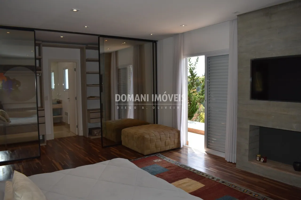 Casa à venda de 1.050 m² em Campos do Jordão, SP, Brasil