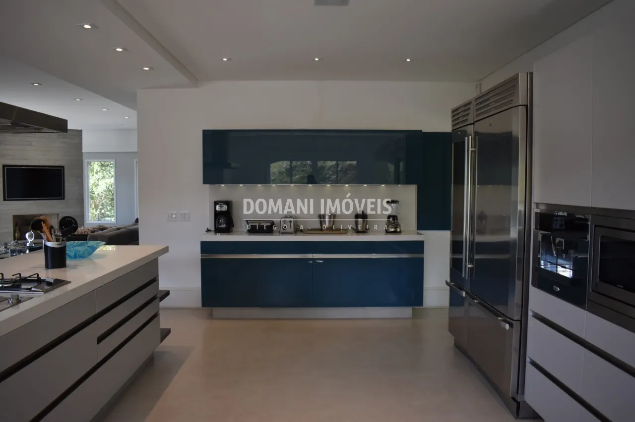 Casa à venda de 1.050 m² em Campos do Jordão, SP, Brasil