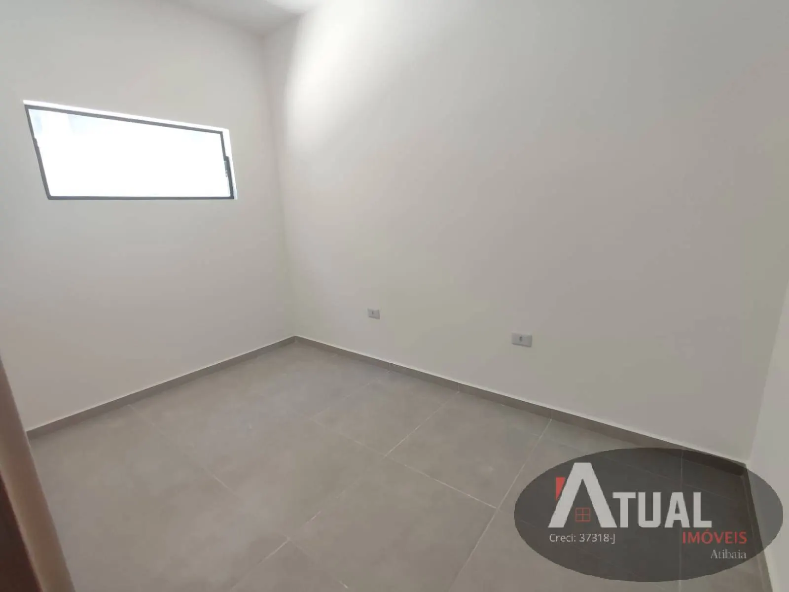 Comercial para Alugar de 300 m² em Atibaia, SP, Brasil