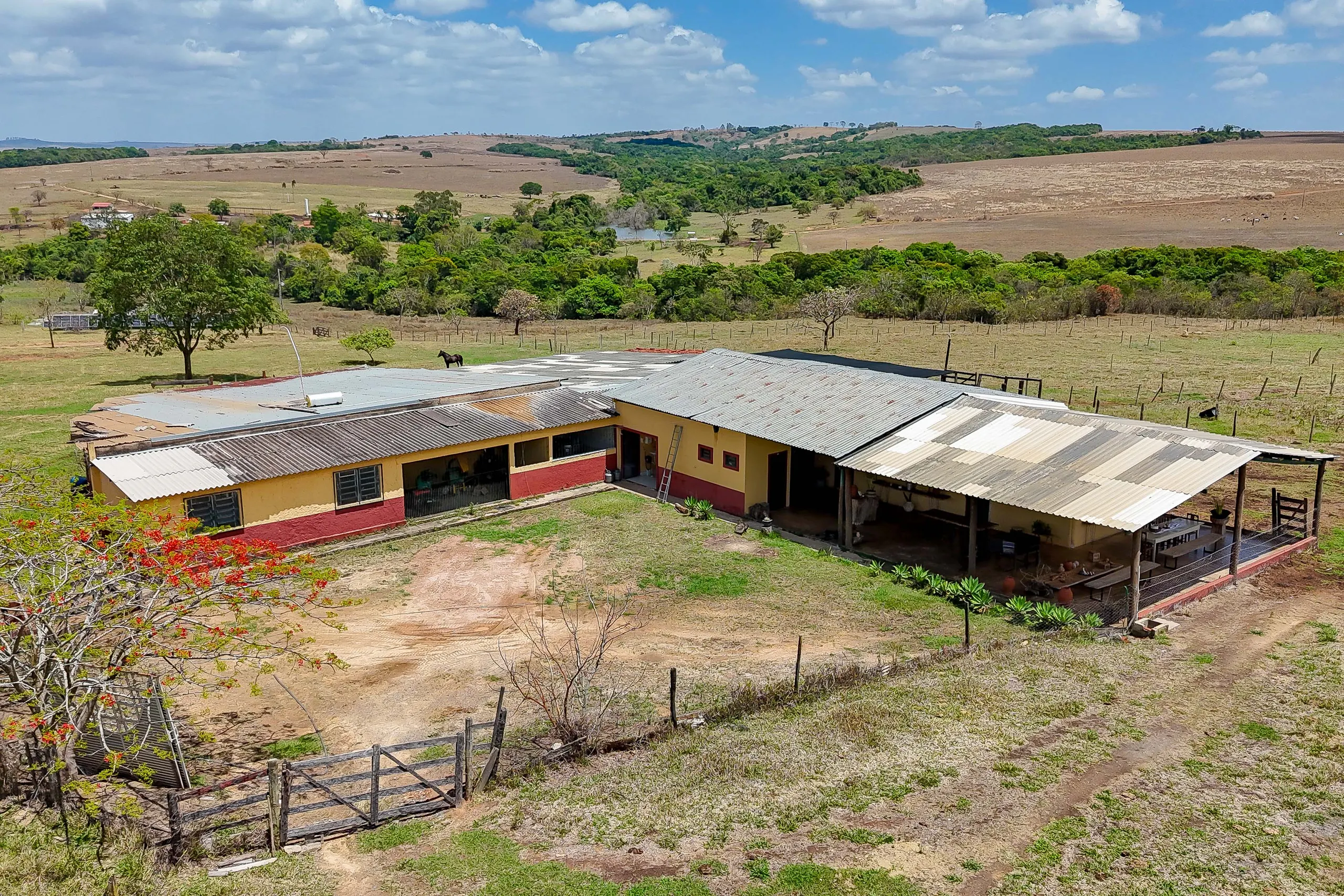 Fazenda à venda de 102 ha em Abadiânia, GO, Brasil